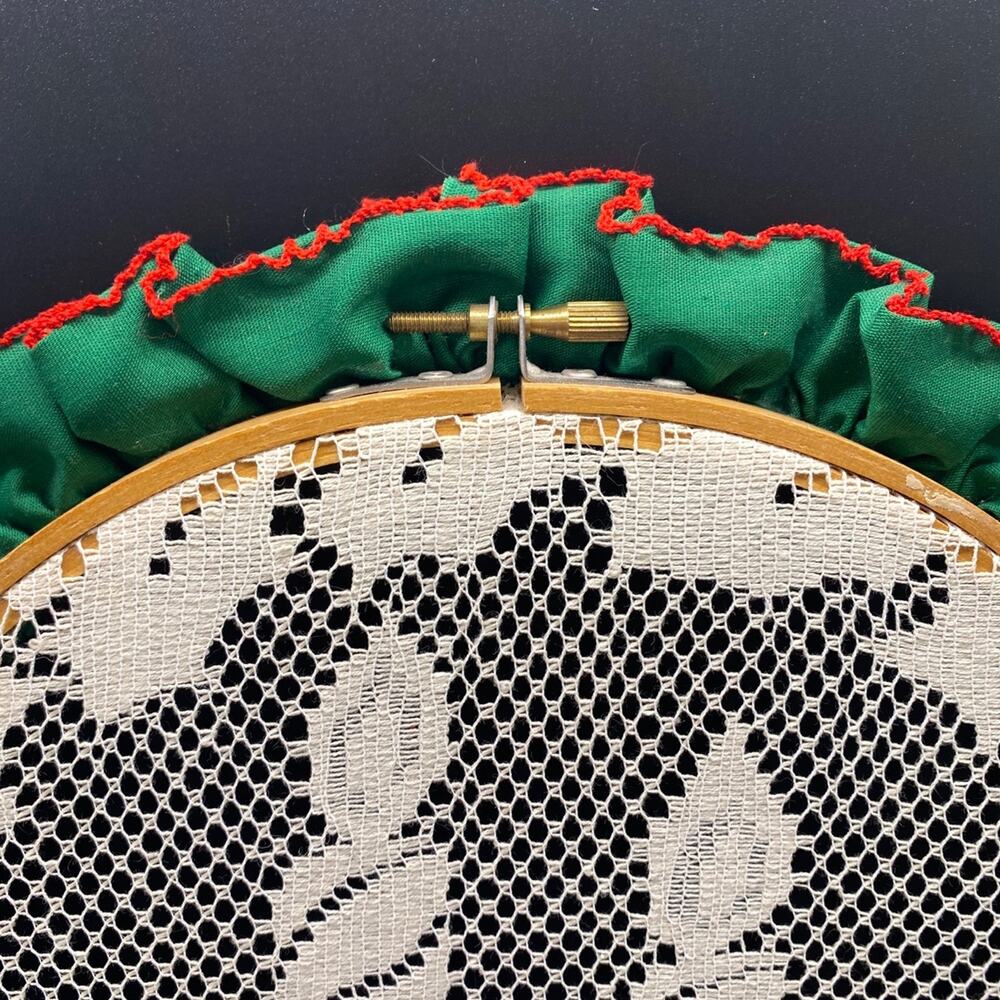 Christmas Hoop Framed Lace Wall Hanging Candles Ruffled Fabric Trim Handmade - Picture 3 of 4